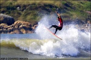 Andy Irons (Haw) - zeigt dass er nicht in die Relegation gehrt.