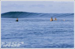 Teahupoo - auch bei kleinem Swell beeindruckend