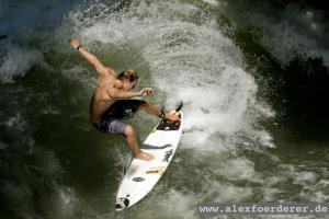 Yoyo Terhorst, Eisbach