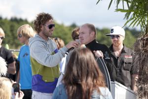 Chris Bachmann interviewt Jos Fernandes  - Foto: Snow Dome