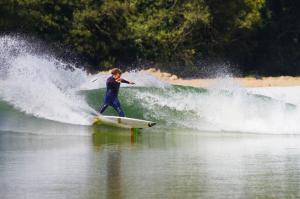 Dane_Reynolds_at_Wavegarden